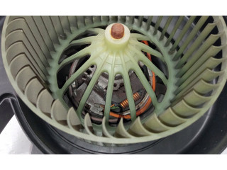 Вентилятор печки    BEHR58874   Opel Meriva A