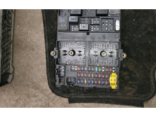 Блок предохранителей P56038406ak Jeep Grand Cherokee (WJ)
