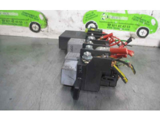 Pojistková skříňka Řídící jednotka BSM 8L0941822A Volkswagen Passat Alltrack 2000