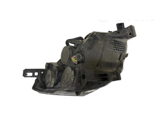 Передняя фара