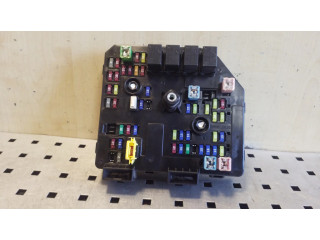 Блок предохранителей 95903657   Chevrolet Captiva    