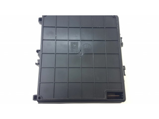 Блок предохранителей LX6T14D068, LX6T14D068NAB Ford Escape IV