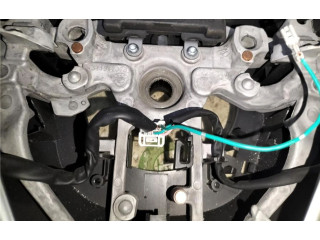 Volant Nissan Pulsar 2017 0110001