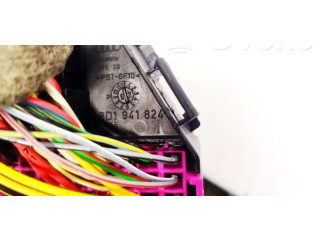 Блок предохранителей  8d1941824, 8D1941824   Audi A6 S6 C6 4F    