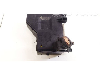   Pojistková skříňka    Volvo S40, V40 2004