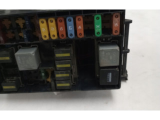 Блок предохранителей 14A067, 518755400 Mercury Sable IV