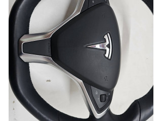 Volant Tesla Model S 2014   