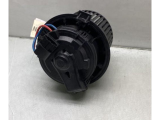 Вентилятор печки 272104185R Dacia Duster II