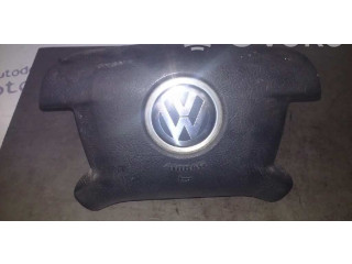 Подушка безопасности водителя 2K0880201B Volkswagen Caddy