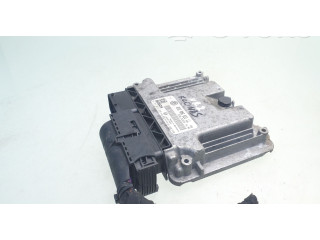 Řídící jednotka 03G906021LL, 0281013280   Volkswagen PASSAT B6 2006