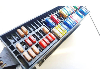 Блок предохранителей 63598004 Skoda Fabia Mk2 (5J)