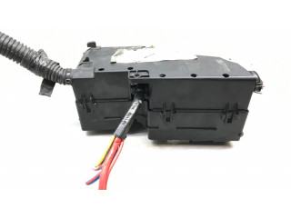 Блок предохранителей  AV6T14A142AB, 21184   Ford Focus    