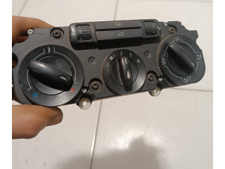 Блок управления климат-контролем 747310, 25050600 Volkswagen Caddy