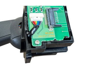 Ручка стеклоочистителей 31394008, 1330119055AAA   Volvo V60