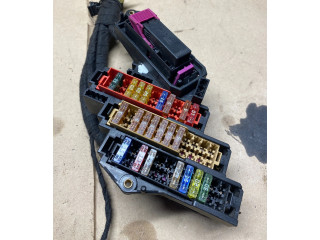   Pojistková skříňka 8K0941824, 4E0941817   Audi Q7 4L 2014