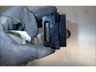 Ручка стеклоочистителей 1614382280   Citroen C-Crosser