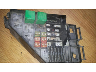 Блок предохранителей YQE103111R Rover 75