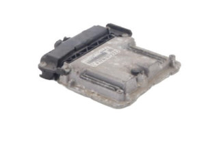 Блок управления двигателя 8P0920902E   Audi A3 S3 A3 Sportback 8P