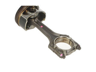 Шатун  06H198401D    Volkswagen Golf VII  