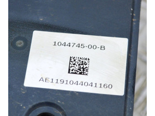 Блок АБС 0265956665, 104474500B Tesla Model 3 2017- года