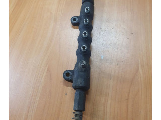 Vstřikovací lišta Toyota RAV 4 (XA20)