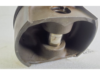 Píst 96P24W2 Porsche 911 996