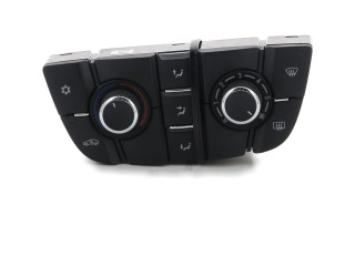 Блок управления климат-контролем 13435144, R0-5814P   Opel Meriva B