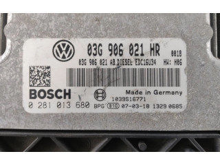 Řídící jednotka 03G906021HR, 03G906021AB   Volkswagen Caddy 2007
