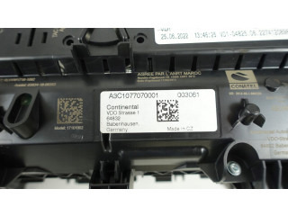 Панель приборов 565920790H   Skoda Karoq       