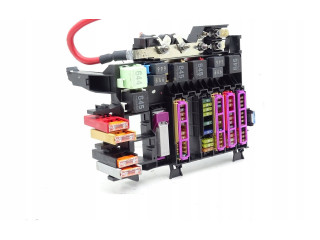   Pojistková skříňka 4H0907101H   Audi A8 S8 D4 4H 2014