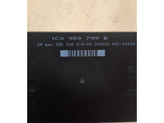 Блок комфорта 1C0959799B, 5DK00821400 Skoda Superb B5 (3U)