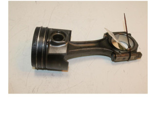 Píst    Ford Kuga II    XRMA 