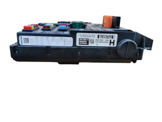 Блок предохранителей 30728512, 28017881   Volvo XC90    