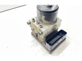 Блок АБС 30672506A, 4N512C405EB Volvo V50 2004-2007 года