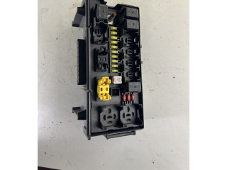 Блок предохранителей 04692087AB, L0023294AB   Jeep Grand Cherokee (WK)    