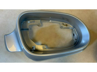 Пластиковая отделка зеркала