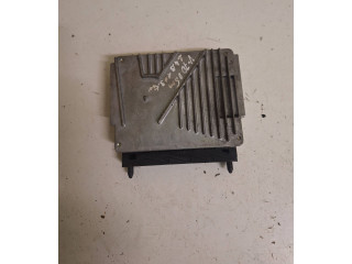 Блок управления двигателя 04101900143   Volvo V70