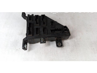 Блок предохранителей 911102E001, 911102E001    Volvo XC90   