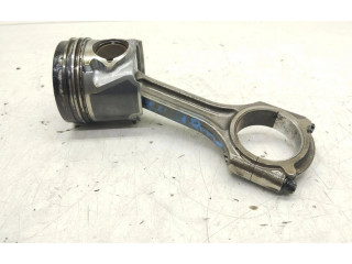 Píst    Hyundai i30     