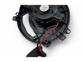 Вентилятор печки 5WC819015A, T72368C Audi Q2 -