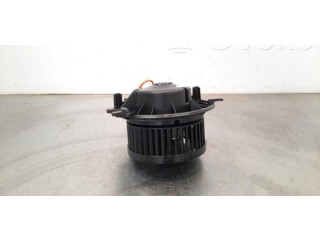 Вентилятор печки Volkswagen Golf VII 2013 - 2019 года 5Q0907521C