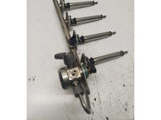 Топливная рампа A2700701595, 0261520212 Mercedes-Benz C W205