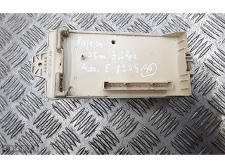 Pojistková skříňka Mitsubishi Pajero 2005