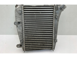 Интеркулер  4K0145805P   Audi RS7 C8 