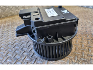 Вентилятор печки 4M1820021A Audi Q5 SQ5