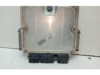 Блок управления двигателя 0281011342, 0090047   Peugeot Expert