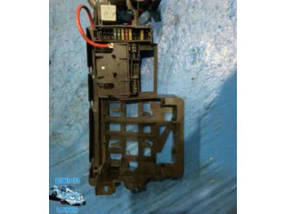   Pojistková skříňka 4E0971845   Audi A8 S8 D3 4E 2007