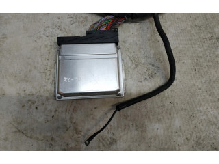 Блок управления двигателем Блок управления 30637733   Volvo XC90