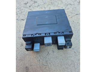 Блок комфорта 3C0937049J, F005V00530   Volkswagen PASSAT B6   