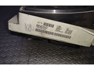 Přístrojová deska Nissan Almera Tino 2001 BU010